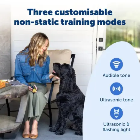 PetSafe Collarless Trainer - Three Training Modes PetSafe Collarless Trainer audible, ultrasonic and flashing-light modes